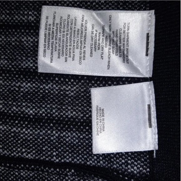 ANN KLEIN Black White Flared Knit Skirt Graphic Pattern Size Large - Picture 2 of 7